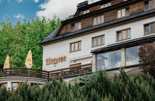 Trojanovice Hotel | Hotel Troyer: 4-Star Retreat with Oceanfront Relaxation