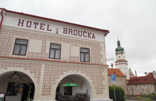 Nove Mesto nad Metuji Hotel | Pet-Friendly Hotel U Broucka - Rated 9/10 by Guests