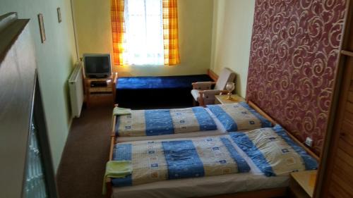 Nove Mesto nad Metuji Hotel | Pet-Friendly Hotel U Broucka - Rated 9/10 by Guests