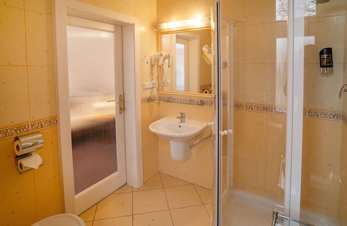 Pisek Hotel | Discover Hotel U Kaplicky: 4-Star, Family-Friendly Retreat