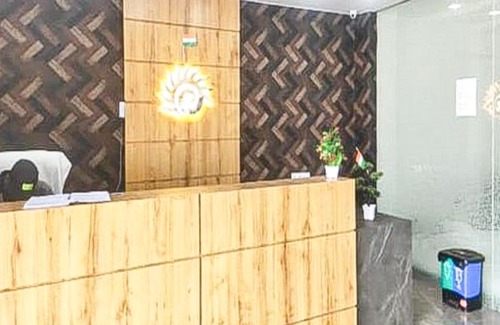 Sandila Hotel | Cozy Hotel Uday By WB Inn with Breakfast & Family Amenities