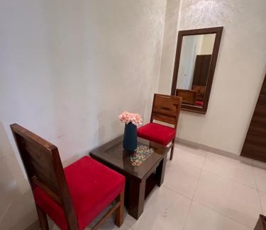 Kumarhatti Hotel | Top Rated Hotel Ujjain View with Family-Friendly Amenities