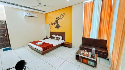 Kumarhatti Hotel | Top Rated Hotel Ujjain View with Family-Friendly Amenities