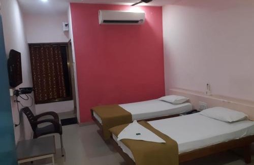 Nanded Hotel | Budget-Friendly Hotel Uma Executive Lodging with Breakfast