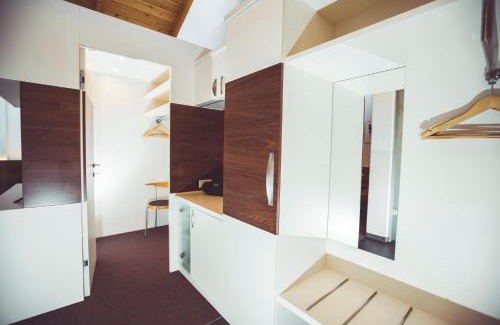 Bad Fuessing Hotel | Oceanfront Retreat at Hotel und Appartementhof Waldeck