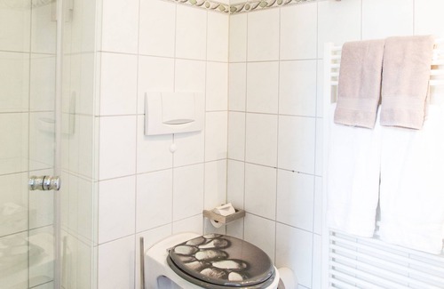 Plau am See Hotel | Discover Hotel und Restaurant Fackelgarten: Rated 9.6/10