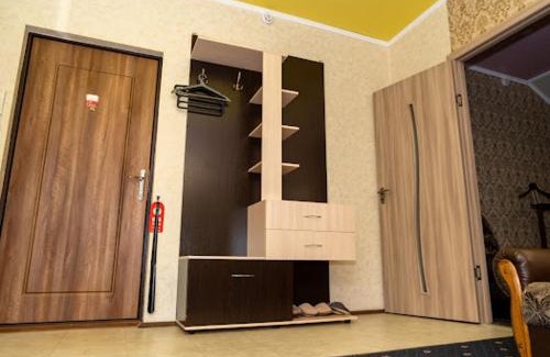 Nizhyn Apartment | Guest Rated: 10/10 at Hotel UNENEGE - Pet & Child Friendly