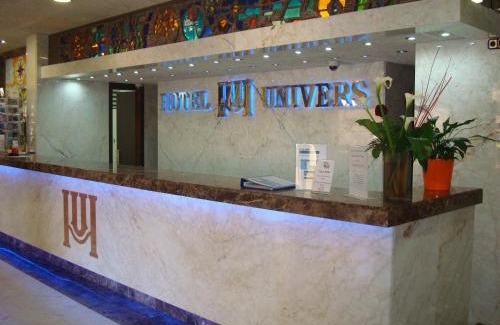 Roses Town Center Hotel | Discover Comfort at Hotel Univers with Oceanfront Views