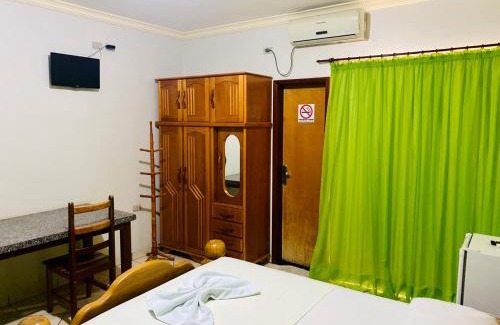 Goiatuba Hotel | Pet-Friendly Hotel Universitário Goiatuba with Breakfast Included