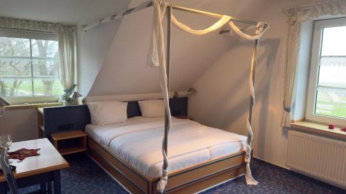 Dangast Hotel | Pet-Friendly Haven with Ocean View at Hotel Up'n Diek