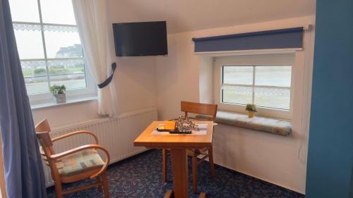 Dangast Hotel | Pet-Friendly Haven with Ocean View at Hotel Up'n Diek