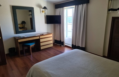 Nelas Hotel | Relax at Hotel Urgeiriça: 4-Star Retreat with Spa & Pool