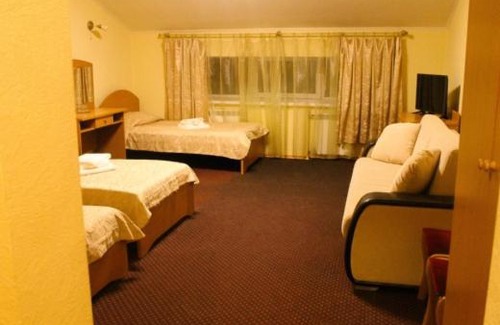 Velikiy Ustyug Hotel | Cozy Hotel Ustyug: Enjoy Breakfast and Relax in the Hot Tub