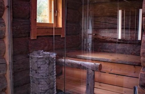 Utsjoki Apartment | Inviting Hotel Utsjoki: Igloo with Hot Tub & Breakfast