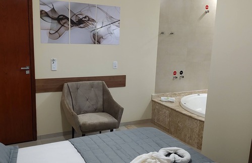 Bataipora Hotel | Budget-Friendly Hotel Vale Do Ivinhema with Family Amenities