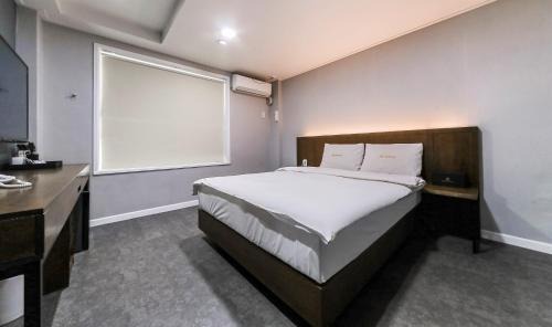 Gyeongju Hotel | Budget-Friendly Hotel Valentine Gyeongju with Family Amenities