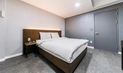 Gyeongju Hotel | Budget-Friendly Hotel Valentine Gyeongju with Family Amenities