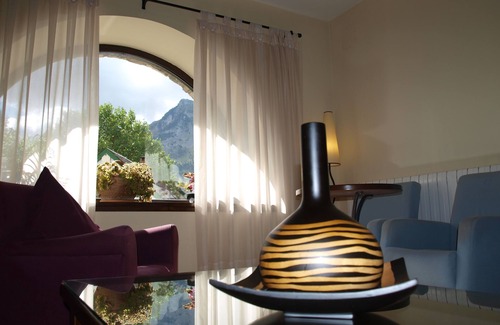 Sallent de Gallego Hotel | Discover Hotel Valle De Izas: Rated 10/10 with Spa & Breakfast