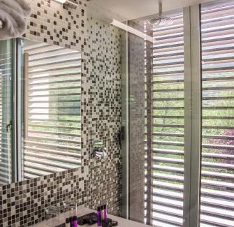 Jerte Hotel | Pet-Friendly Hospedería Valle del Jerte with Pool & Views