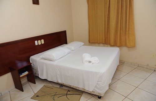 Araraquara Hotel | Budget-Friendly Hotel Varandas Araraquara with Kitchen & Breakfast