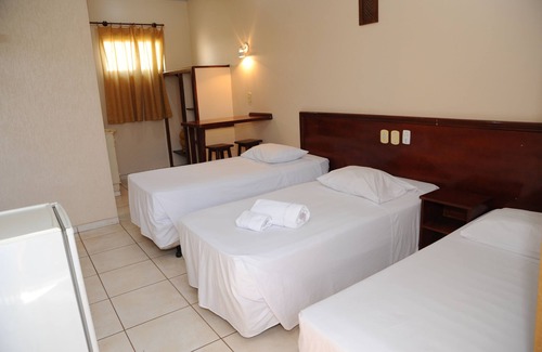 Araraquara Hotel | Budget-Friendly Hotel Varandas Araraquara with Kitchen & Breakfast