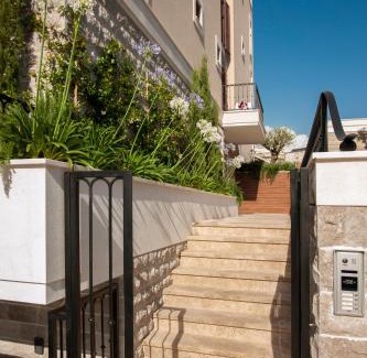 Babin do Hotel | Discover Hotel Vela: 4-Star Stay with Family-Friendly Amenities