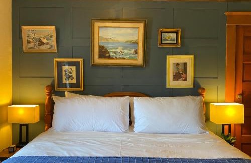 Prescott Hotel | Hotel Vendome: Family-Friendly Retreat with 8.7/10 Rating