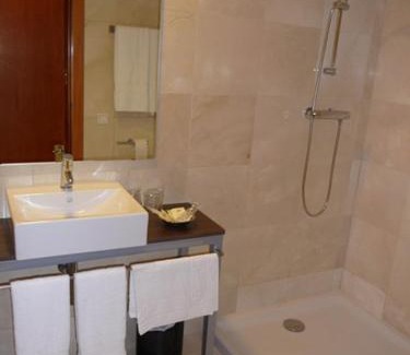 Corro de Vall Hotel | Discover Hotel Verti: Family-Friendly with Great Reviews!