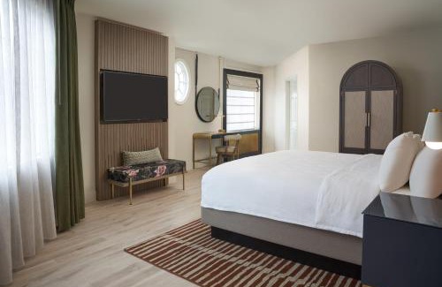 The Galleria Hotel | Explore Hotel Vesper, Houston: Pet-Friendly Retreat