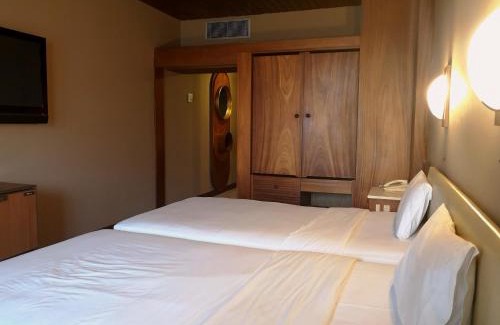Leca Do Balio Hotel | Discover Hotel Vianorte: Oceanfront Paradise Awaits You