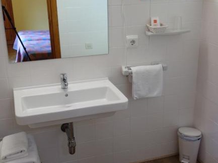 Panticosa Hotel | Discover Hotel Vicente: Family-Friendly with Top Ratings