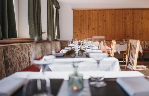 Kaprun Hotel | Discover Hotel Vier Jahreszeiten by VAYA with Spa & Pool