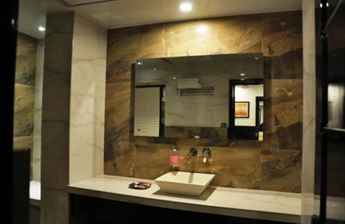 Jabalpur Hotel | Discover Hotel Vijan Palace Jabalpur with Family-Friendly Amenities
