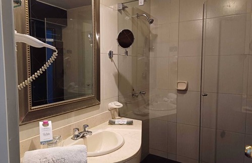 Miraflores Hotel | Cozy Hotel Vila Santa: Spa, Restaurant & Family-Friendly