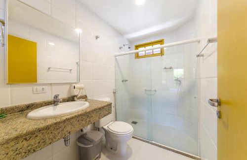Rio das Ostras Hotel | Discover Hotel Vilarejo Praia: Oceanfront Relaxation Awaits