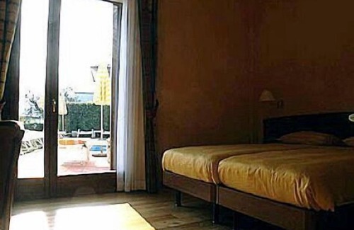 Garda Hotel | Guest Rated Hotel Villa Cà Nova with Pool & Breakfast