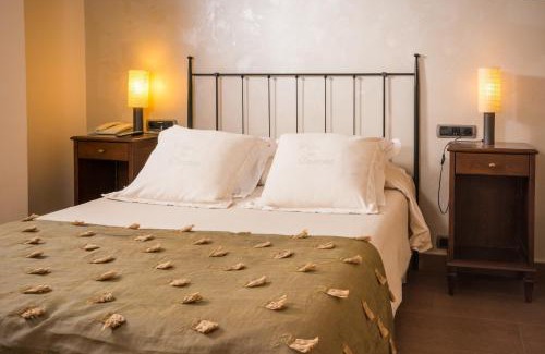 Cretas Hotel | Discover Hotel Villa de Cretas: Rated 9.4 with Family Amenities