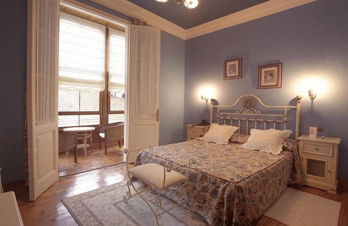 Luarca Hotel | Oceanfront Hotel Villa de Luarca with Child-Friendly Amenities