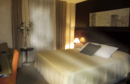 Utrillas Hotel | Relax at Hotel Villa de Utrillas with Spa & Family-Friendly Amenities