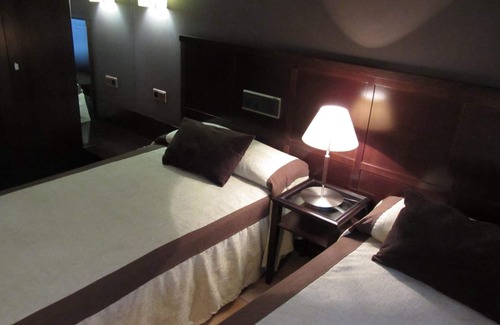 Utrillas Hotel | Relax at Hotel Villa de Utrillas with Spa & Family-Friendly Amenities