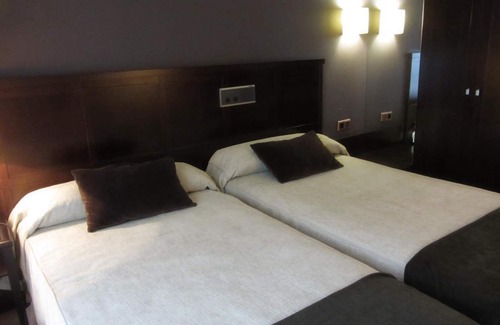 Utrillas Hotel | Relax at Hotel Villa de Utrillas with Spa & Family-Friendly Amenities