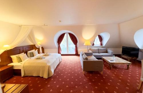 Timmendorfer Strand Hotel | Oceanfront Hotel Villa Gropius: A Family-Friendly Retreat