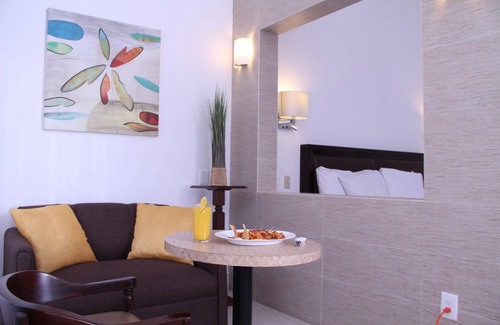 Centro Hotel | Guest Favorite: Hotel Villa las Rosas with Spa & Family Perks