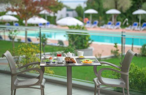 Moniga del Garda Hotel | Enchanting Front Lake Hotel: Villa Paradiso Suite Awaits