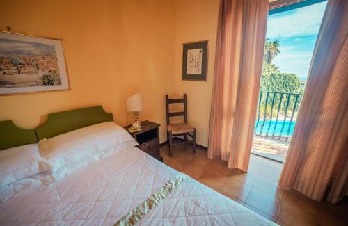 Villagonia Hotel | Oceanfront Bliss at Hotel Villa Sirina - 4-Star Escape