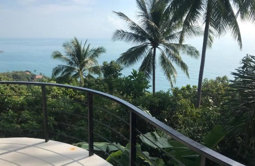 Lamai Hotel | Experience Comfort at Hotel Villa The Spot - Room B7