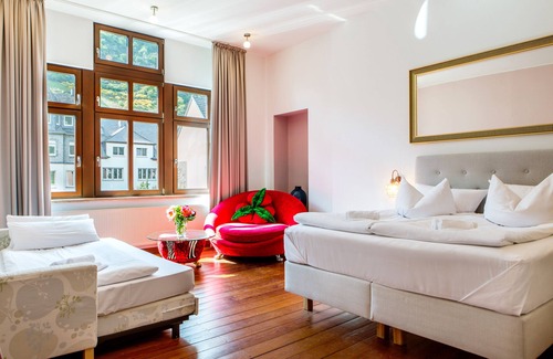 Cochem Bed & Breakfast | Guest Rated Hotel Villa Vinum Cochem with Ocean View