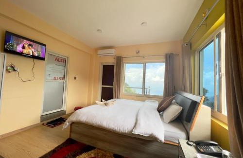 Baluwapati Deupur Hotel | Pet-Friendly Retreat at Hotel Village View Nagarkot