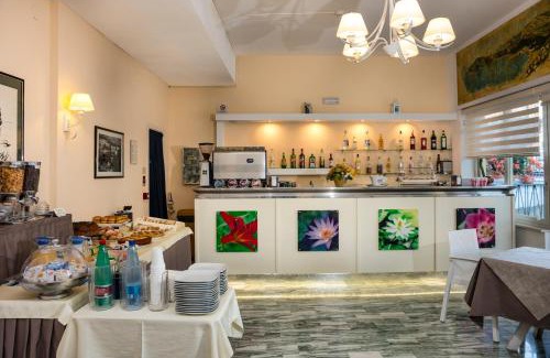 Gaeta Hotel | Hotel Viola: Family-Friendly Stay with Hot Tub and Dining