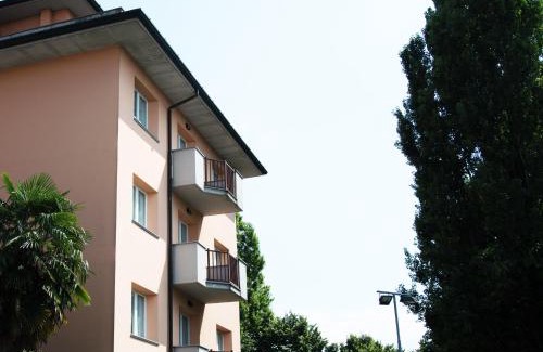 Melzo Hotel | Discover Comfort at Hotel Visconti - Pet Friendly Stay